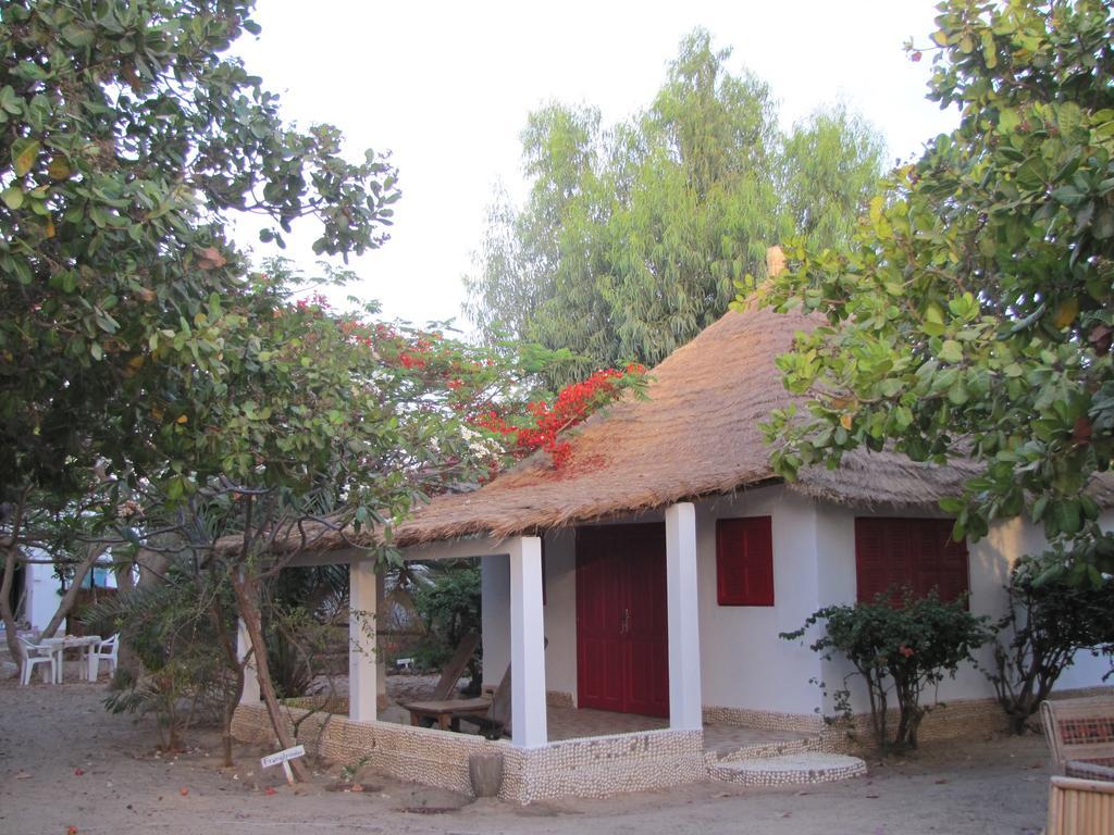 Bazouk Du Saloum Ecolodge Mar Lodj Bilik gambar