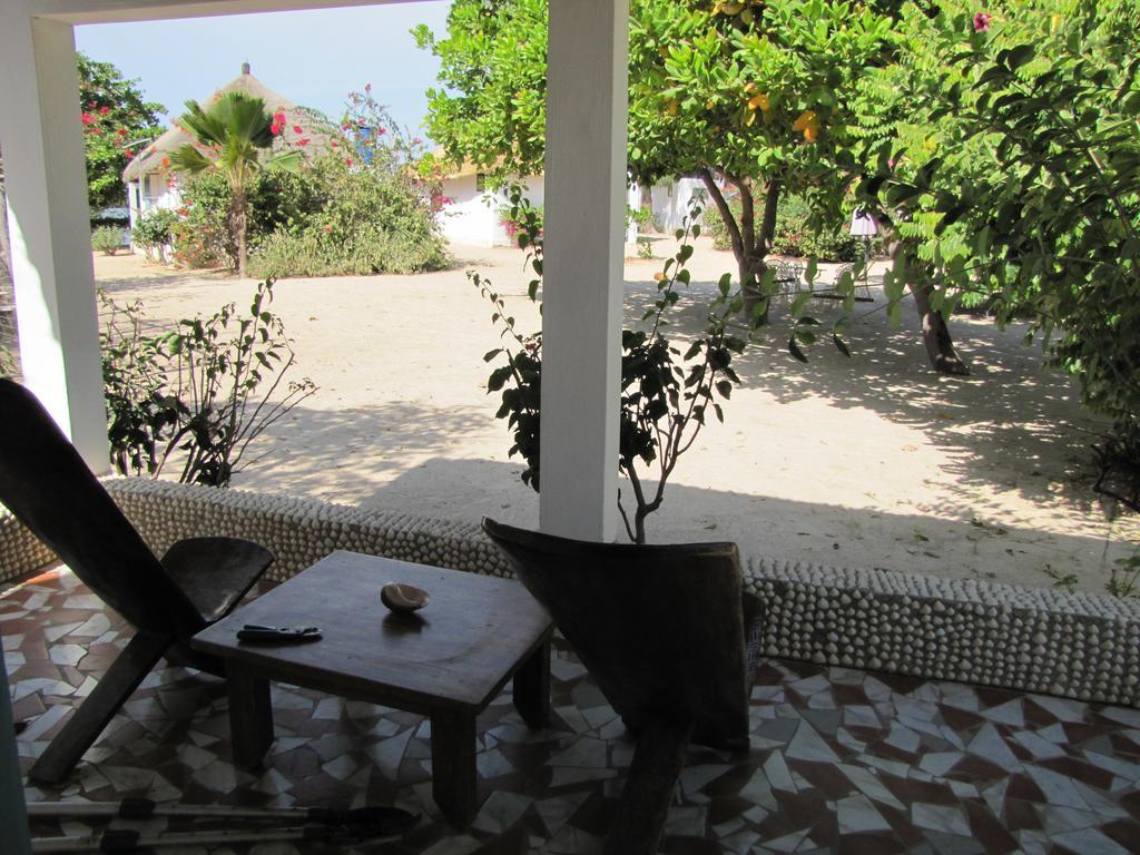 Bazouk Du Saloum Ecolodge Mar Lodj Bilik gambar