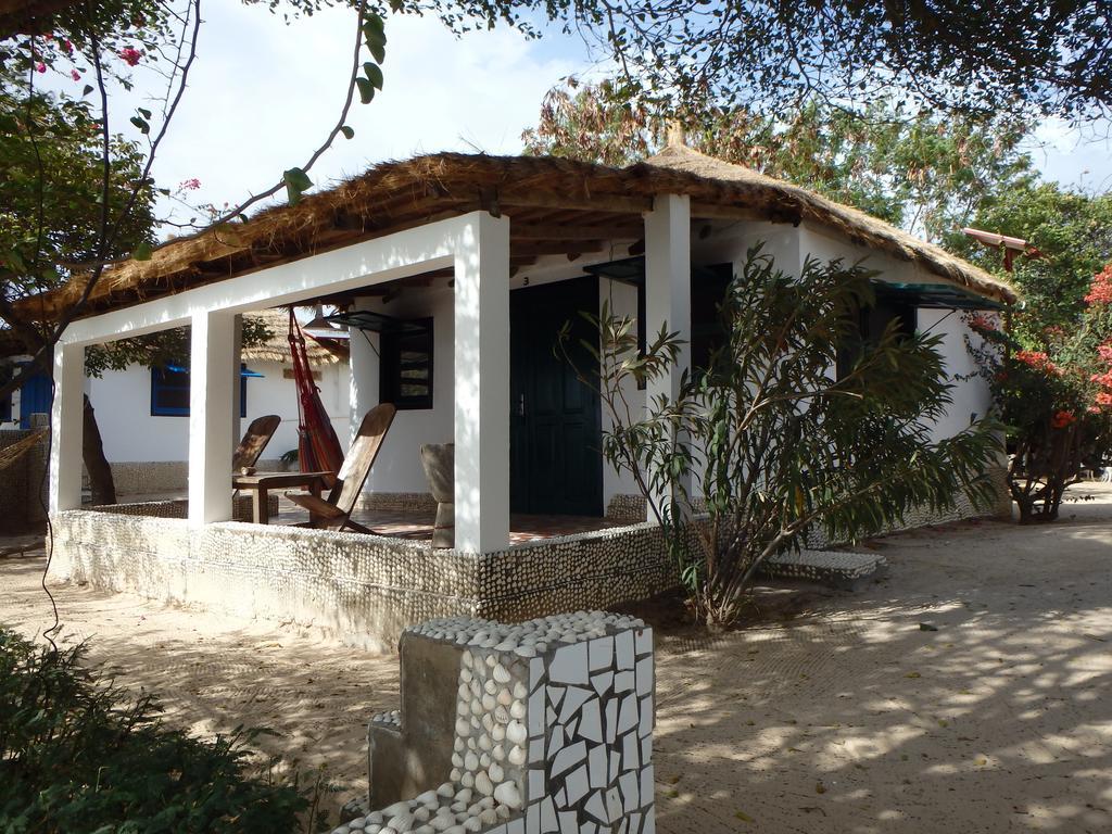 Bazouk Du Saloum Ecolodge Mar Lodj Bilik gambar